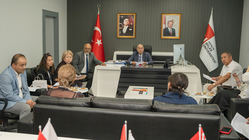 Belek Üniversitesi’nden Kazakistan’la dev anlaşma